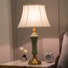Light luxury postmodern American table lamp, European Nordic retro warm wedding ceramic bedside lamp for living room and bedroom decoration Specification image